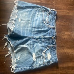 American eagle Jean shorts size 14